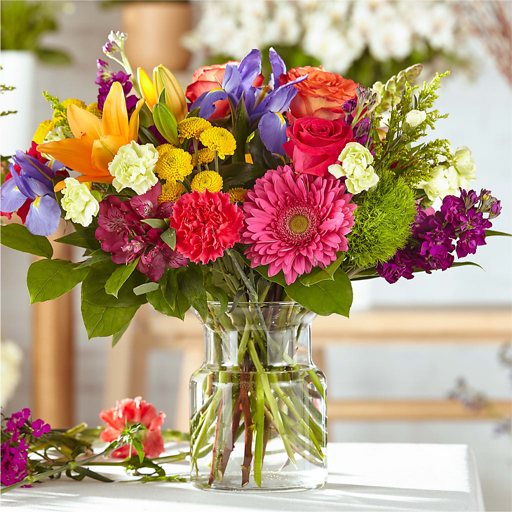 Bold & Bright – A Florist Original – My Sisters Garden, Higginsville MO