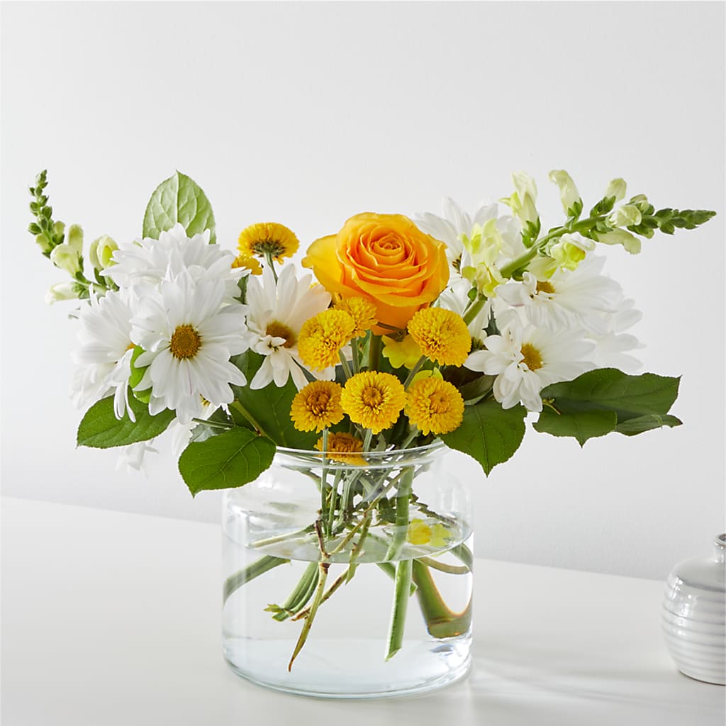 Sun Salutation Bouquet – My Sisters Garden, Higginsville MO