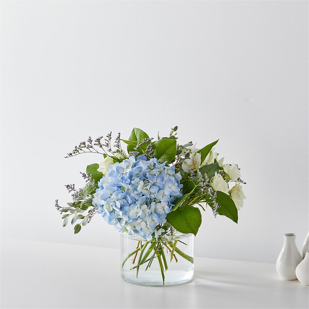 Coastal Blossom Bouquet – My Sisters Garden, Higginsville MO