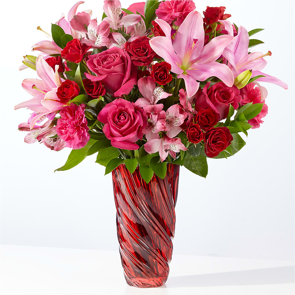 In Love Bouquet with Luxe Swirl Vase – My Sisters Garden, Higginsville MO
