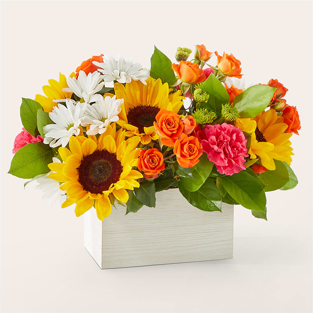 Sun-drenched Blooms Box Bouquet – My Sisters Garden, Higginsville MO
