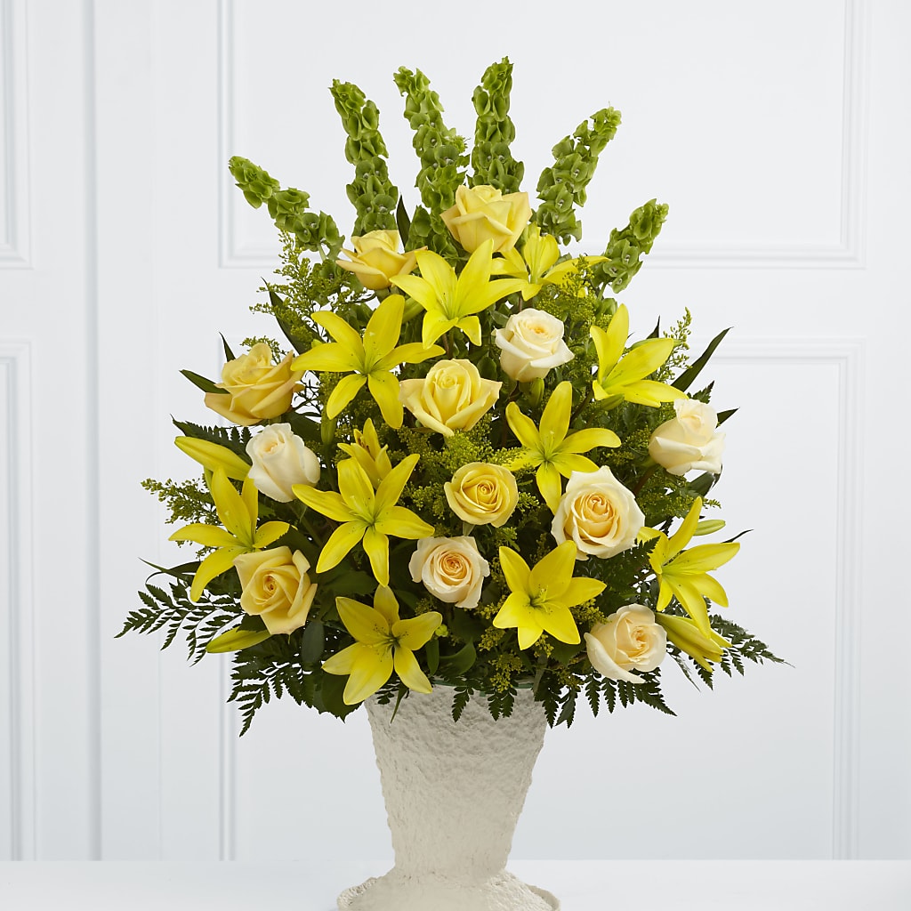 Golden Memories Arrangement – My Sisters Garden, Higginsville MO