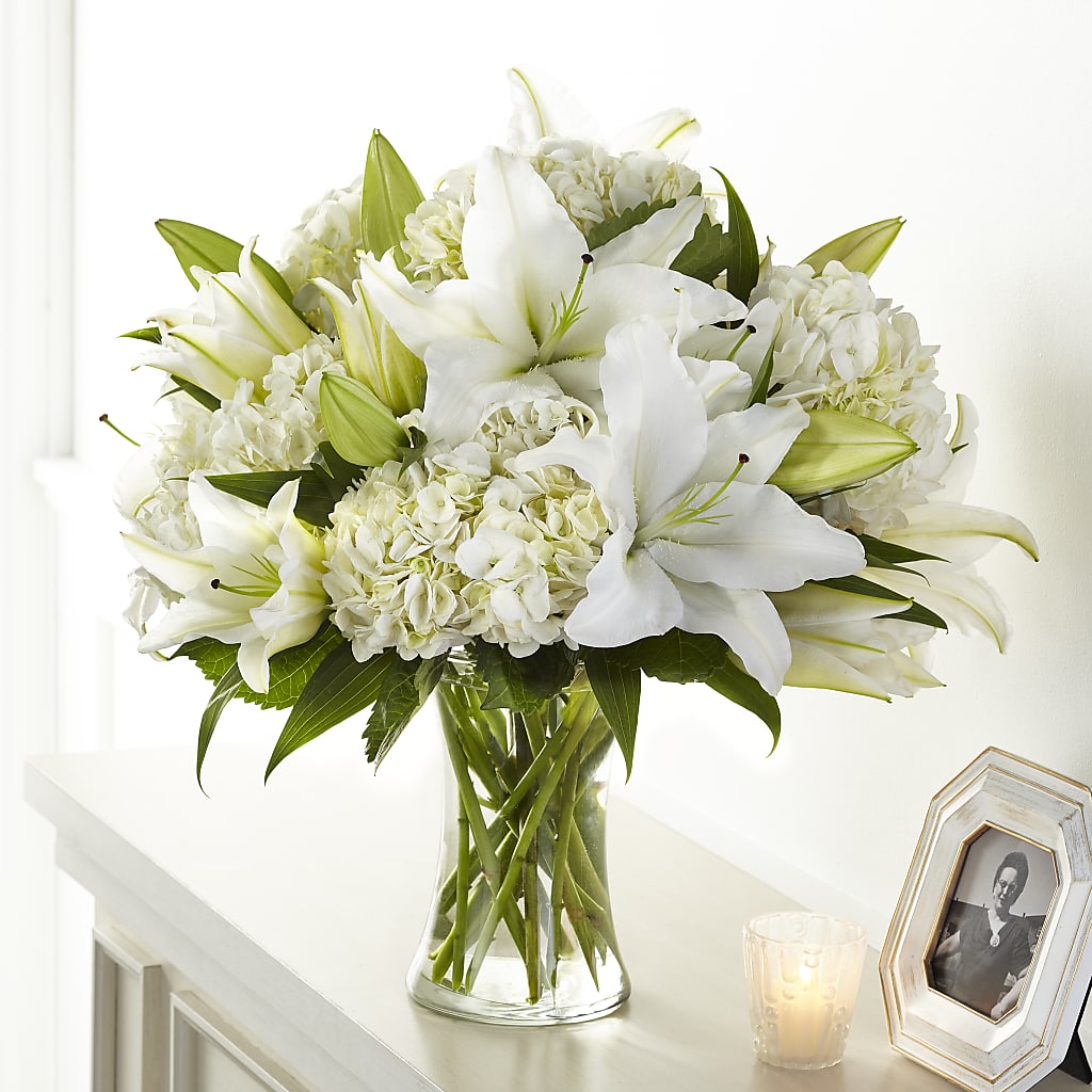 Compassionate Lily Bouquet – My Sisters Garden, Higginsville MO