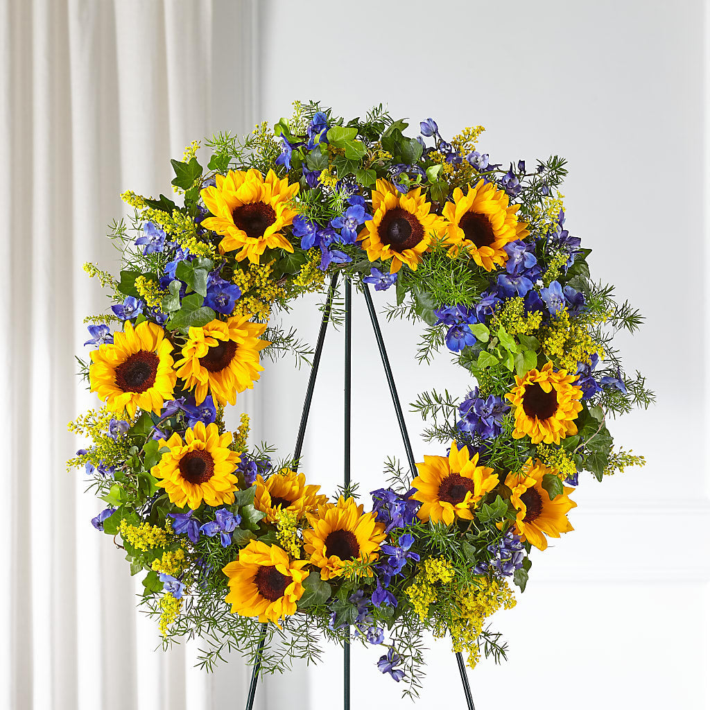 Bright Rays Wreath – My Sisters Garden, Higginsville MO