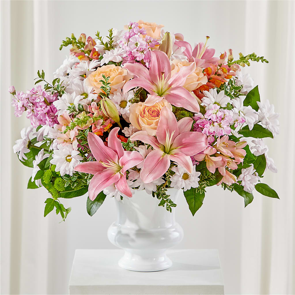 Heartfelt Gesture Urn Arrangement – My Sisters Garden, Higginsville MO