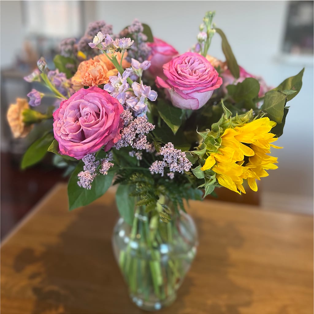 Yellow Brick Road Bouquet – My Sisters Garden, Higginsville MO