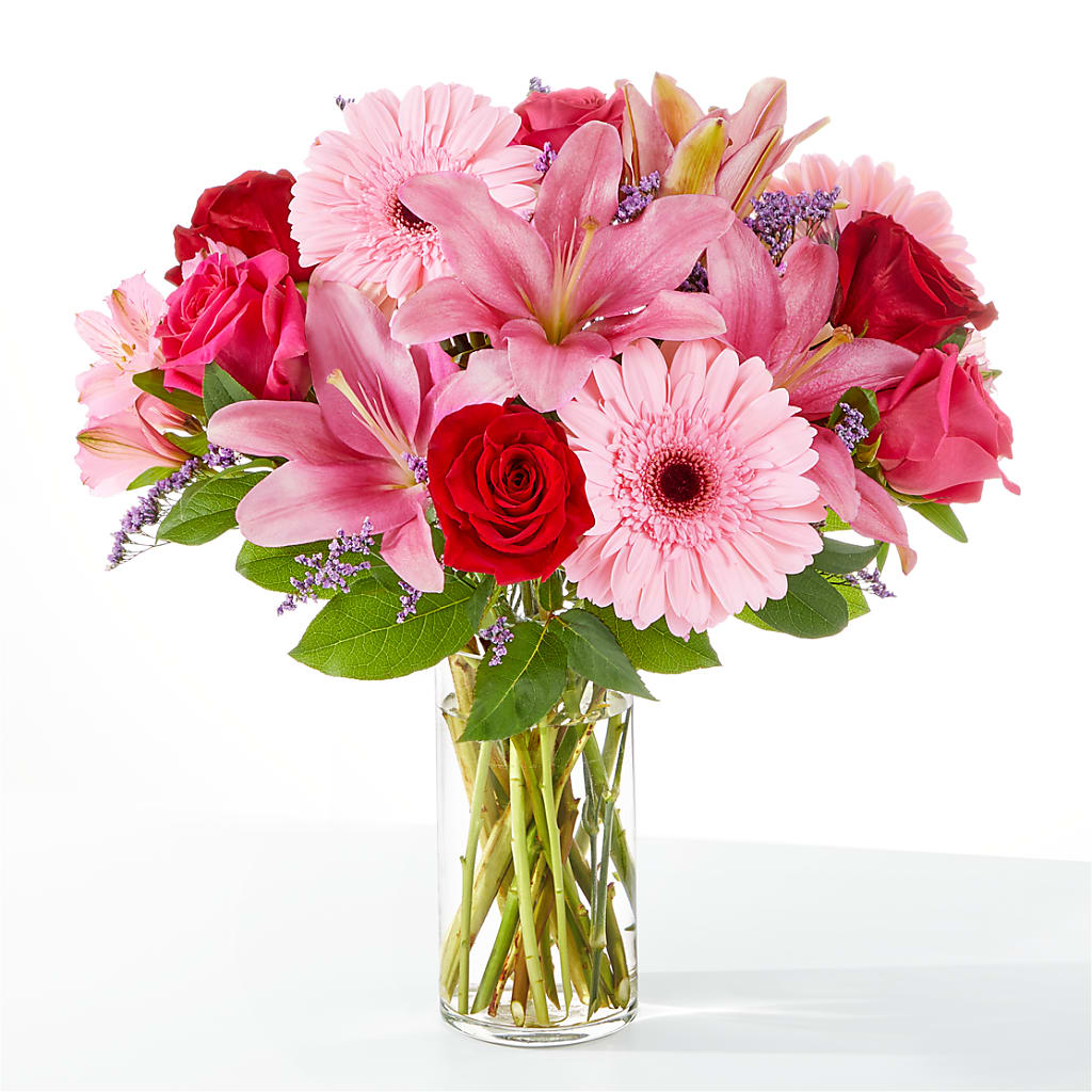 Lots of Love Bouquet – My Sisters Garden, Higginsville MO
