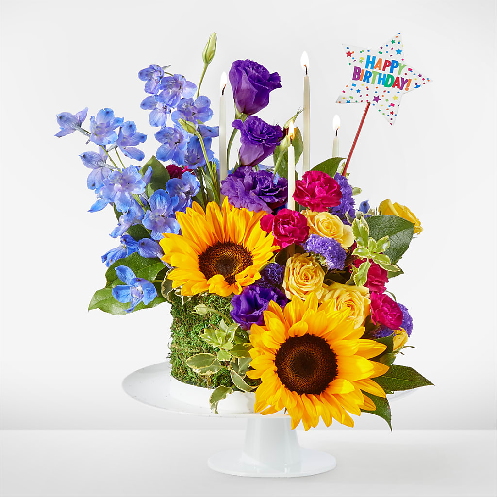 Star of the Day Floral Cake – My Sisters Garden, Higginsville MO
