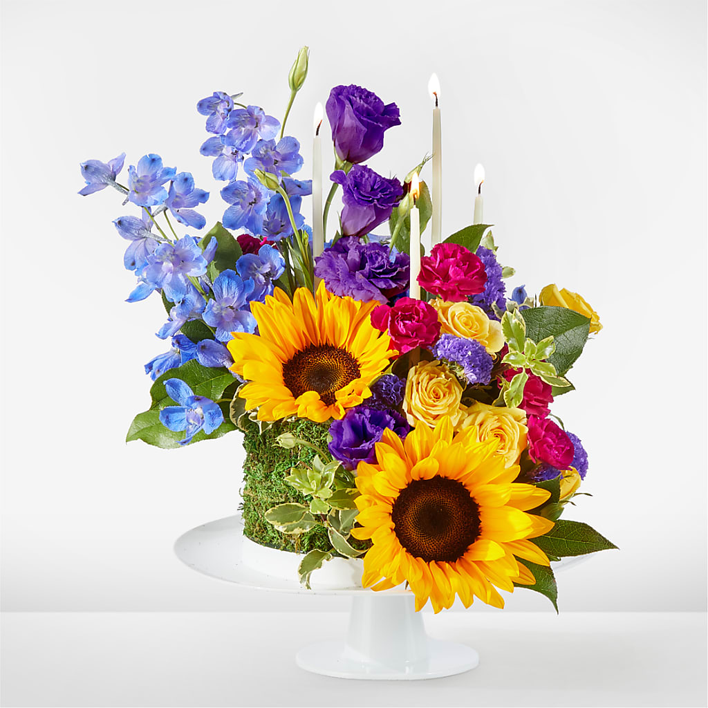Star of the Day Floral Cake – My Sisters Garden, Higginsville MO