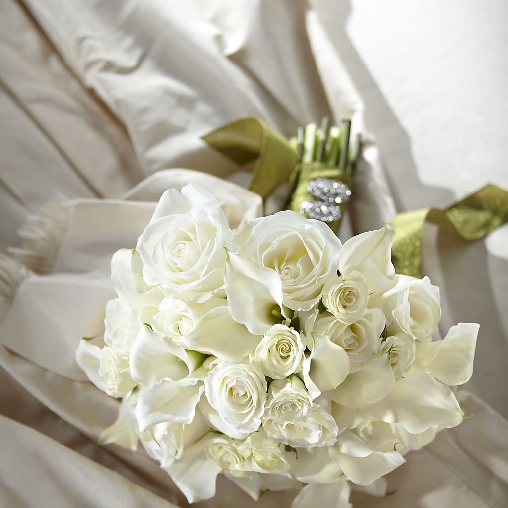 Serene Highness Bouquet – My Sisters Garden, Higginsville MO