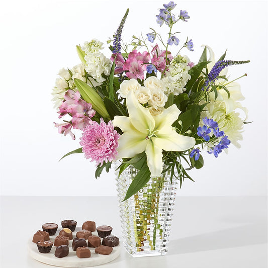 Winter Celebration Bouquet –  My Sisters Garden, Higginsville MO