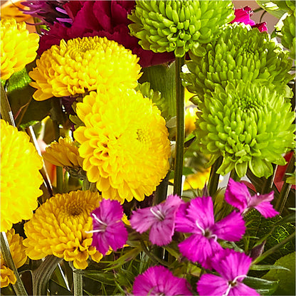 Bold & Bright – A Florist Original –  My Sisters Garden, Higginsville MO