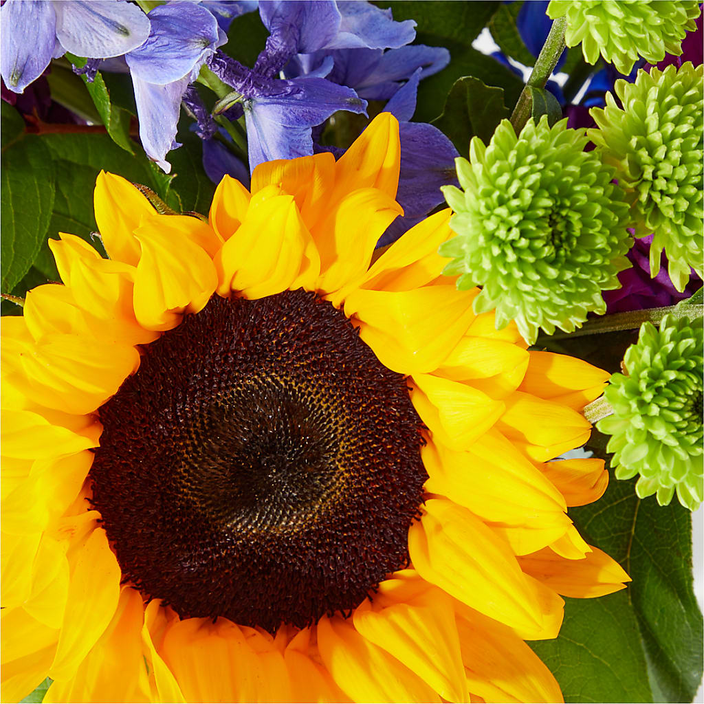 Catching Rays Bouquet –  My Sisters Garden, Higginsville MO
