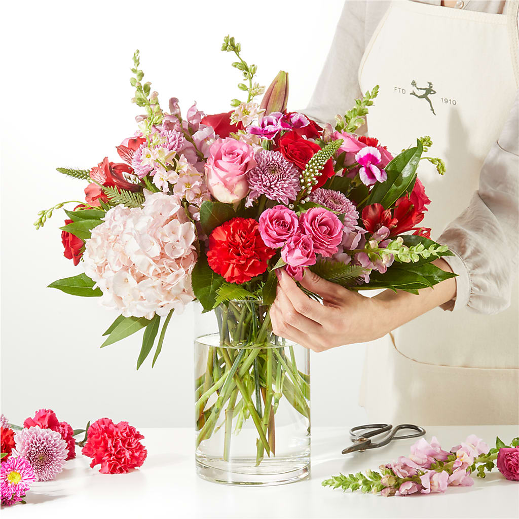Swooning Over You - A Luxury Florist Original –  My Sisters Garden, Higginsville MO