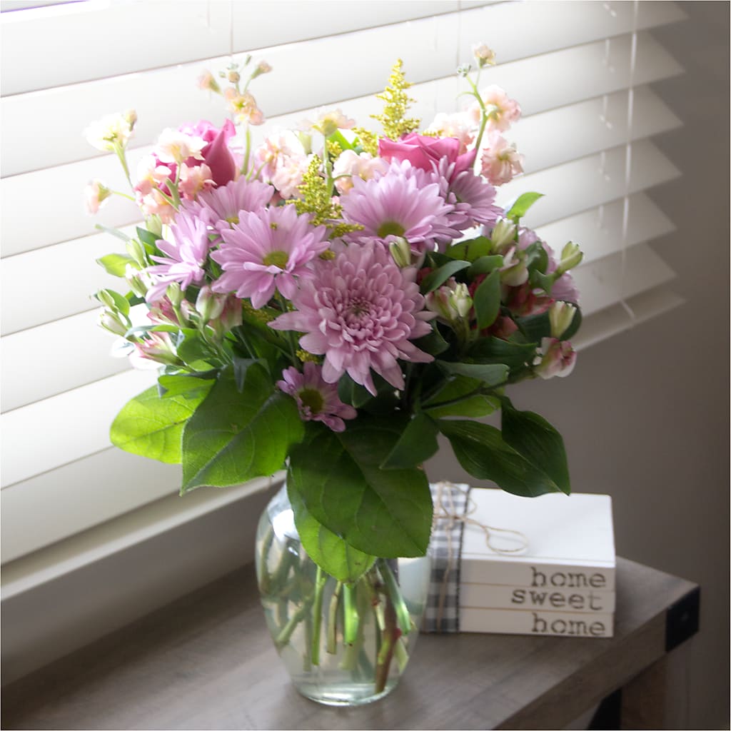 Pastel Tradition - A Florist Original –  My Sisters Garden, Higginsville MO