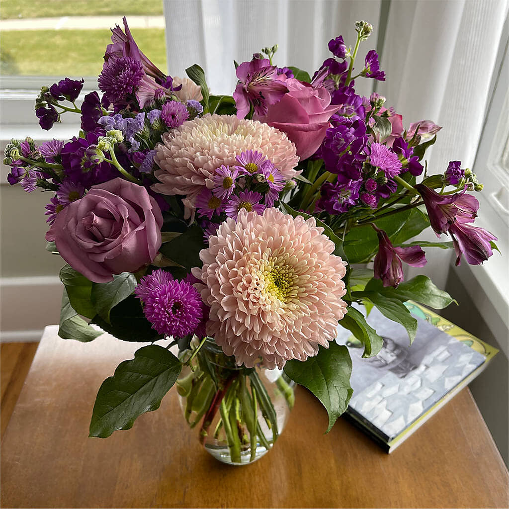 Ultraviolet Bouquet –  My Sisters Garden, Higginsville MO