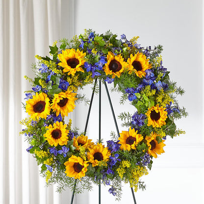 Bright Rays Wreath –  My Sisters Garden, Higginsville MO