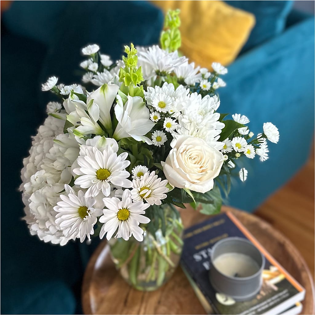 Classic Ivory – A Florist Original –  My Sisters Garden, Higginsville MO