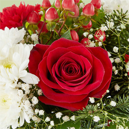 Chance of Flurries Bouquet –  My Sisters Garden, Higginsville MO