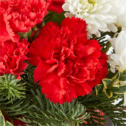 Christmas Market Bouquet –  My Sisters Garden, Higginsville MO