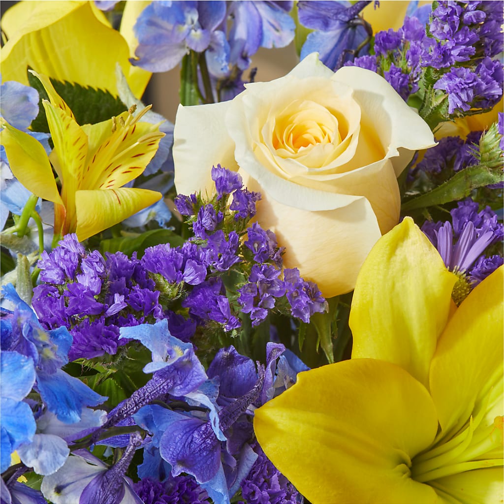 Limoncello Bouquet –  My Sisters Garden, Higginsville MO