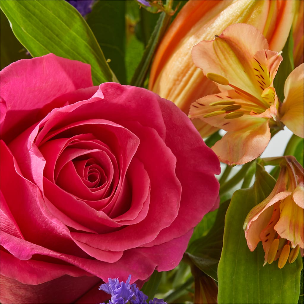 Joyful Bouquet –  My Sisters Garden, Higginsville MO