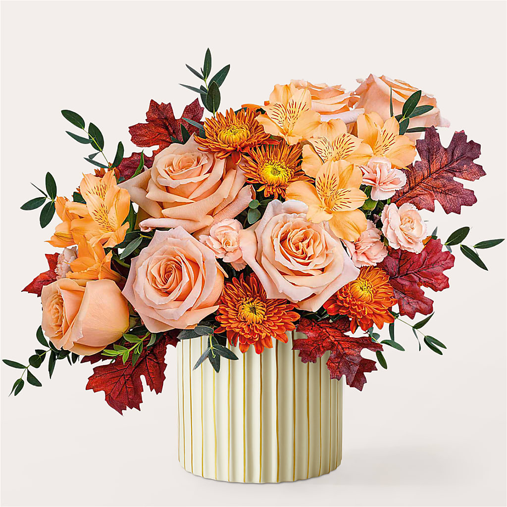 Spiced Latte Bouquet with Ivory Vase –  My Sisters Garden, Higginsville MO
