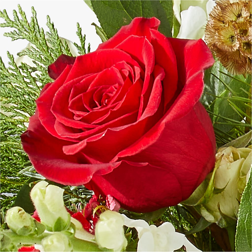 Deck the Halls Bouquet –  My Sisters Garden, Higginsville MO