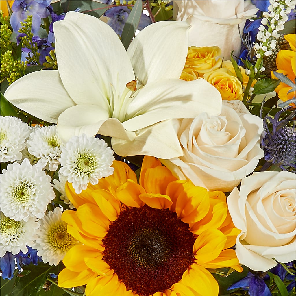 Wonderfully Sunny Bouquet –  My Sisters Garden, Higginsville MO