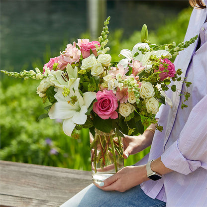 Fondly Bouquet –  My Sisters Garden, Higginsville MO