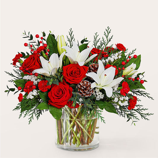 Best in Snow Bouquet –  My Sisters Garden, Higginsville MO